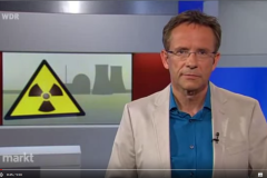 将在新窗口中打开！ - YouTube 视频 - 核电站引起的癌症 - 低辐射也有危险（WDR，2011，00:09:00） - https://www.youtube.com/watch?v=nYUDtrb-VlY&list=PLJI6AtdHGth3FZbWsyyMMoIw-mT1Psuc5